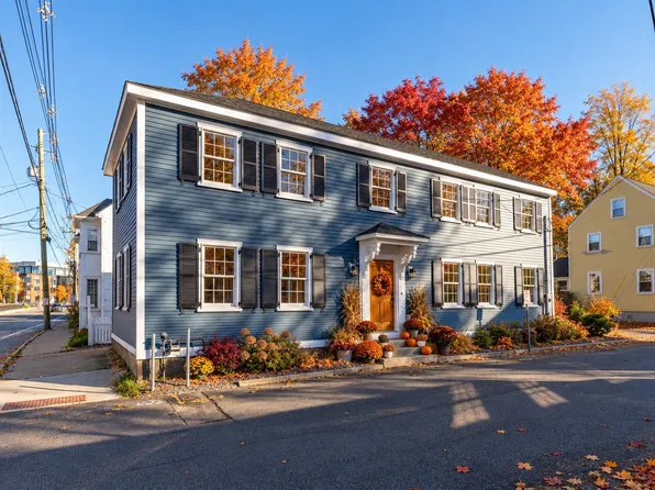 6 Dearborn St, Portsmouth, NH 03801