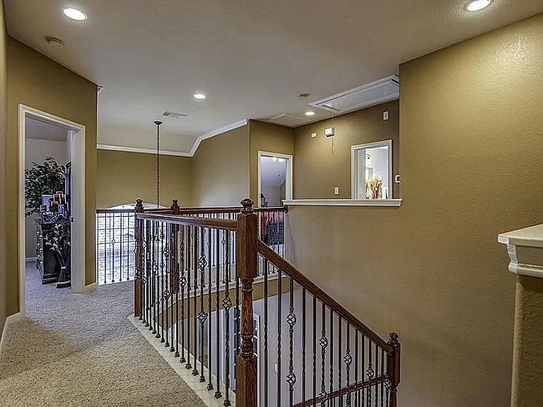 9422 Cheslyn Ct — Photo 22