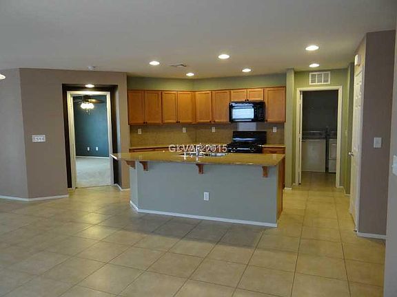 4th image of 5594 Markley Ave #0