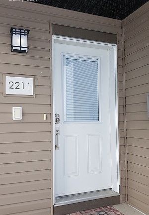 4th image of 1015 Patrick Cres #2211