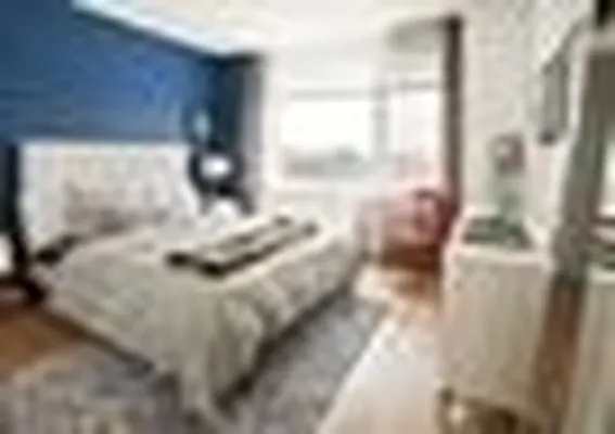 Sold by Compass | media 25