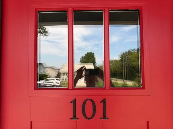 101 Oak Ave, Mlbg Millersburg, KY 40348
