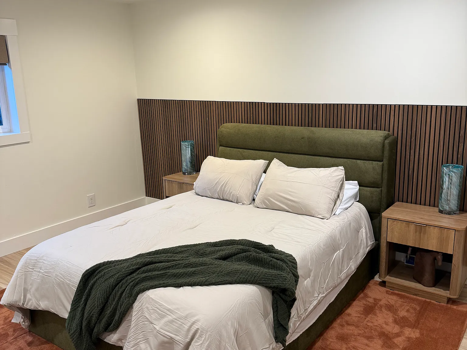 1 bed, 1100 sqft, $2,295 — Photo 3