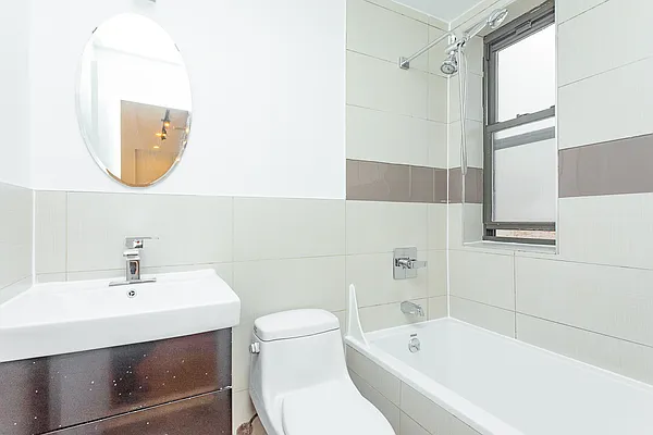 Rented by MySpaceNYC | media 22