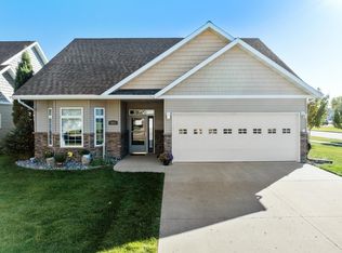 900 Sycamore Ave SE, Minot, ND 58701