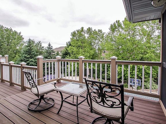 3rd image of 5766 Dawley Dr