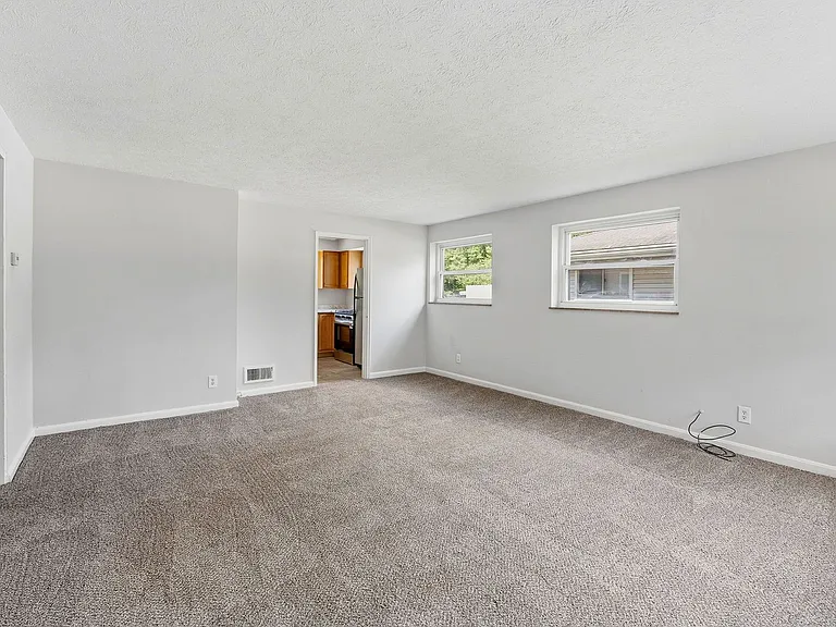 4220 Viewland Dr — Photo 5
