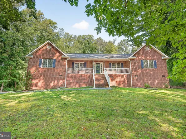 106 Lady Leigh Ann Ln, Fredericksburg, VA 22406