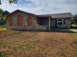 301 Calhoun Dairy Dr, Leesville, LA 71446