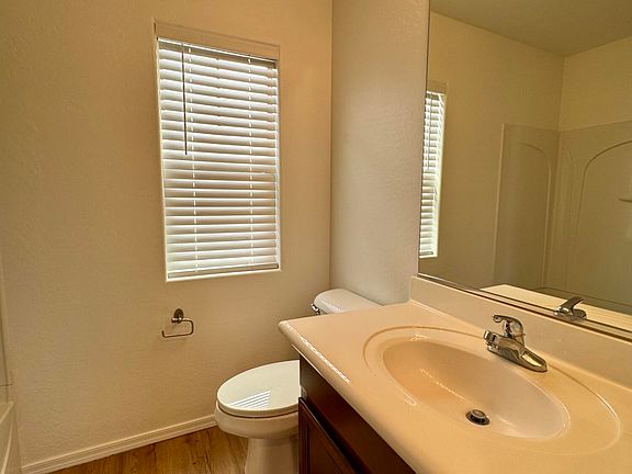 4th image of 419 N Ranger Ct