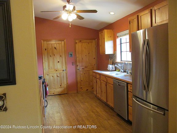 5th image of 171 Deer Valley Dr