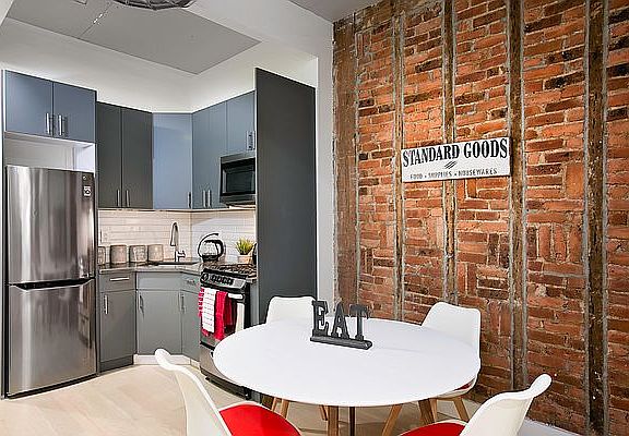 5th image of 57 Irving Ave #1L