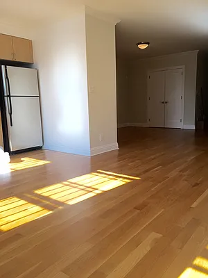 Rented by Stonehenge NYC LLC | media 22