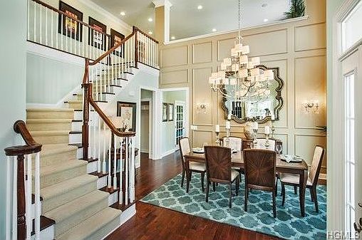 1st image of 2 Bonham Ln