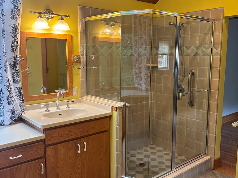 115 Gralake Ave — Photo 25