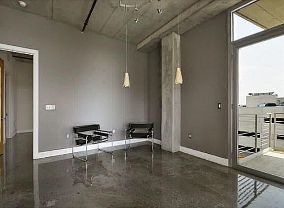 4th image of 800 W 5th St APT 501