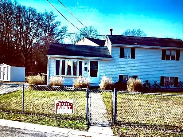 19 Chestnut Dr, Elkton, MD 21921