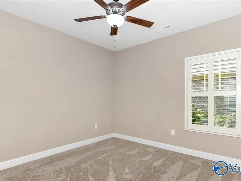 138 Legacy Cove Dr — Photo 21