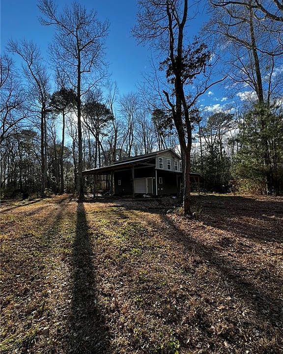 1st image of 1832 Munden Point Rd