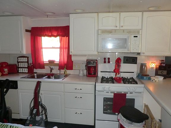 4th image of 344 Deerfield Dr