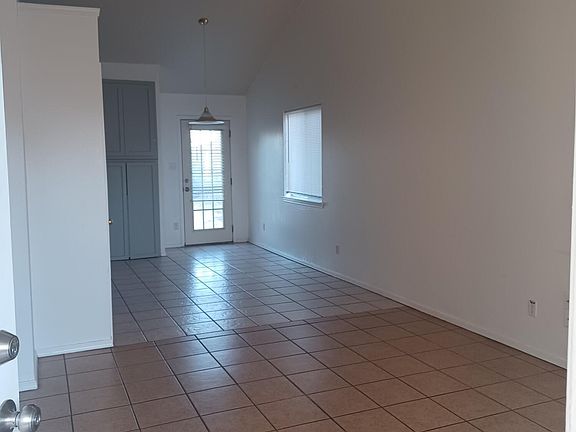 3rd image of 12360 Tierra Buena Dr