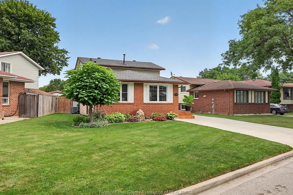 1st image of 9535 Avery Ln