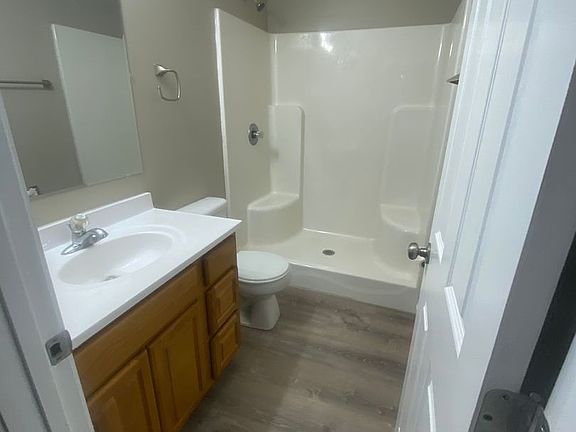 5th image of 680 Privet Dr