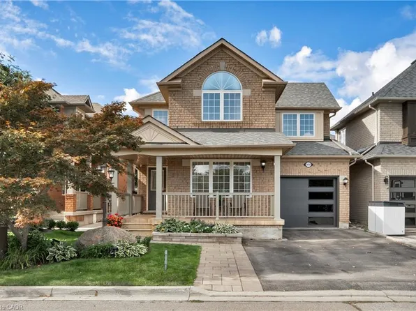 3932 Regatta Ct, Mississauga, ON L5M 6L9