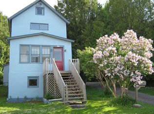 1003 6th Ave, Houghton, MI 49931