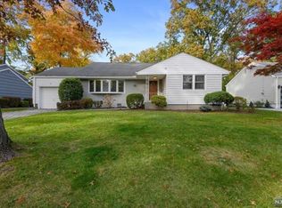 381 Murray Ave, Englewood, NJ 07631