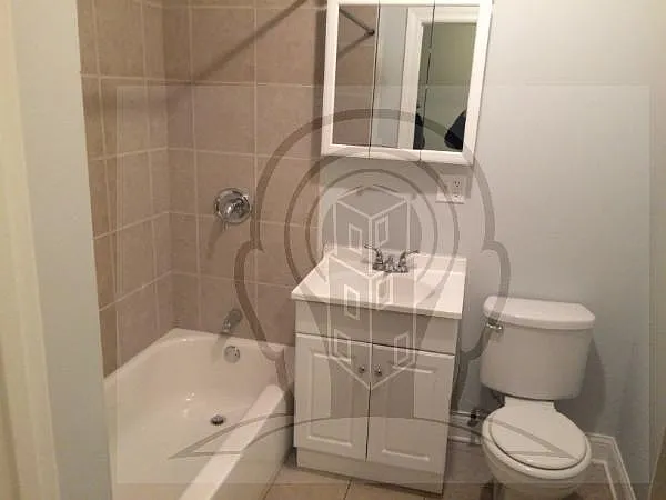2 bed, 2.0 bath, $2,200 — Photo 2