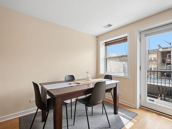 5th image of 2501 W Bryn Mawr Ave APT 305
