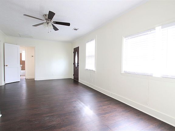 3rd image of 99 Warren St #300
