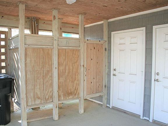 4th image of 115 E Ocean Bay Blvd