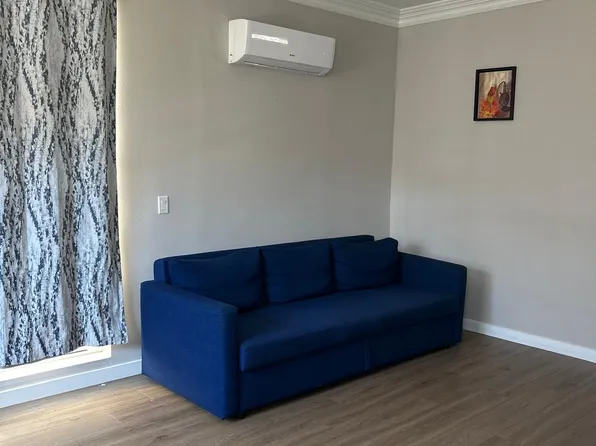 2837 Selby Ave #1/2, Los Angeles, CA 90064
