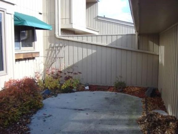 2nd image of 2731 Mackubin St APT 39