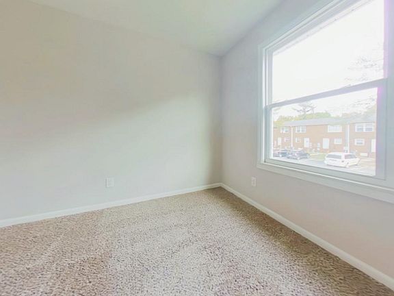 2nd image of 1311 Blair St #2B-1Ba