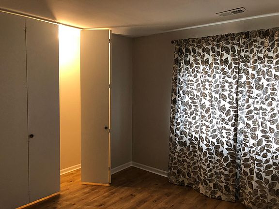 Bedroom Clothet