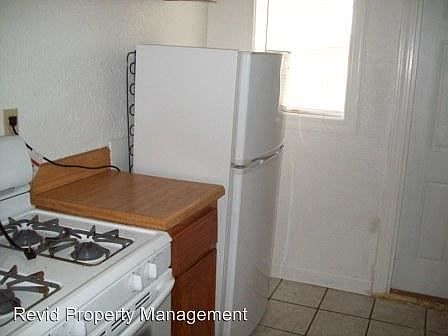 2nd image of 84 Eastview Dr