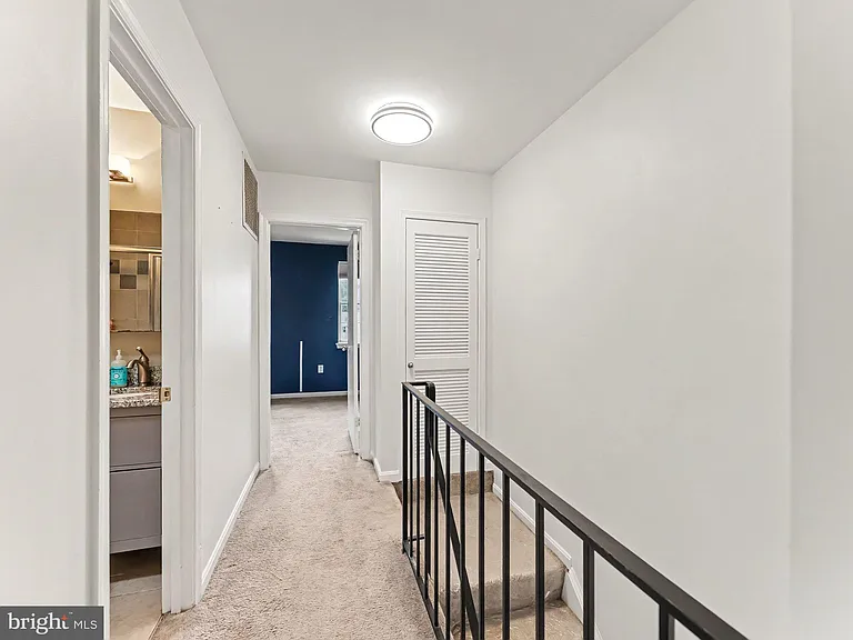 13849 Constitution Ct — Photo 13