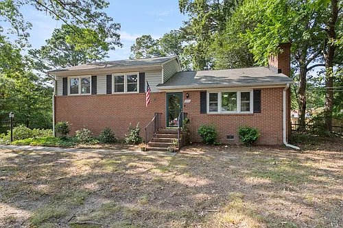 206 York Ln Photo 1