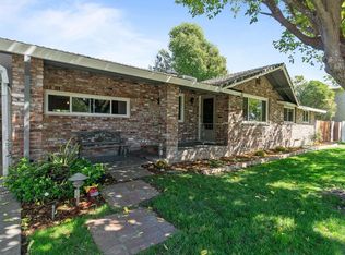 3185 Yellowstone Ln, Sacramento, CA 95821
