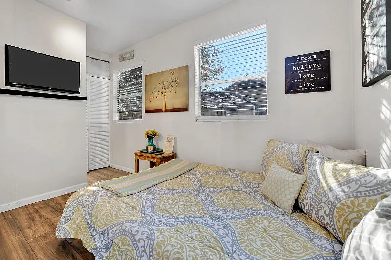 4057 Alabama St — Photo 2