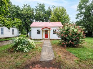 142 Mill St, Neodesha, KS 66757