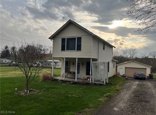 2052 Campground Rd, Wellsville, OH 43968