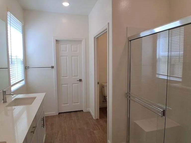 6609 E Carmen Ave — Photo 16
