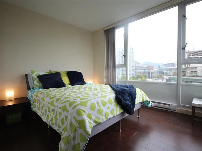 1003 Marinaside Cres #1103 — Photo 13