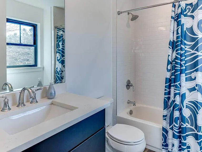 13 Brander Pkwy — Photo 15