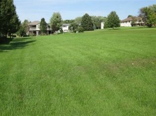 966 Breckenboro Rd, Davis, IL 61019