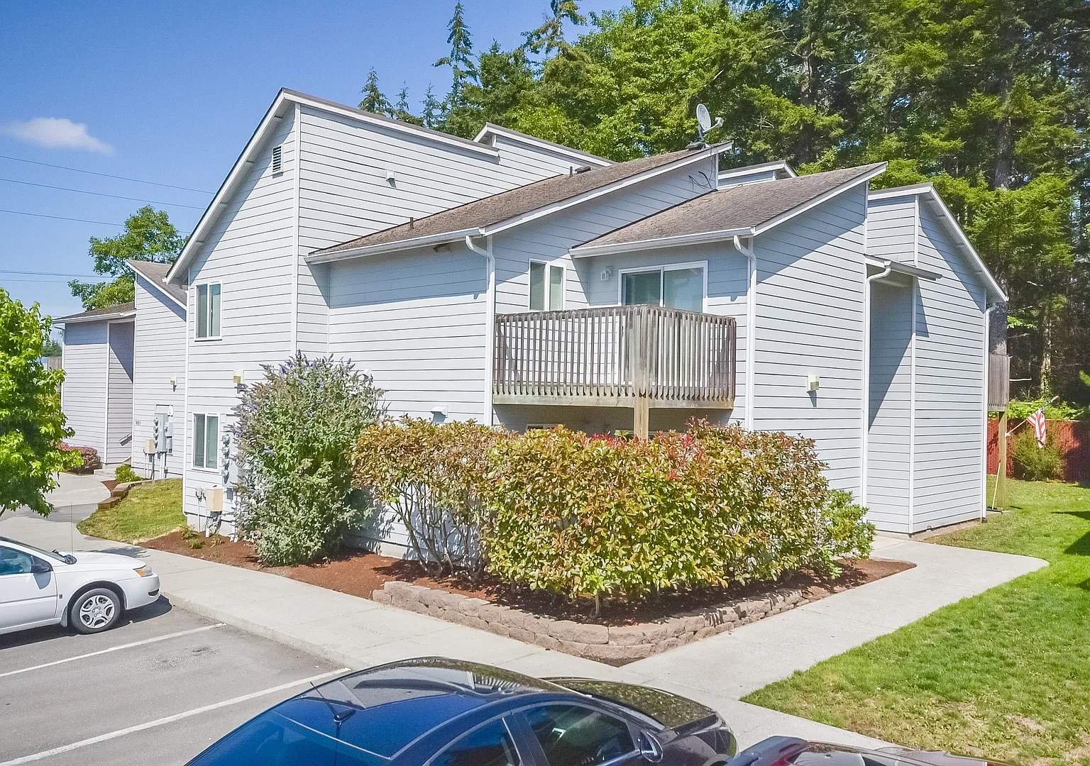 M0833 Arbor Terrace Condo's — Photo 2
